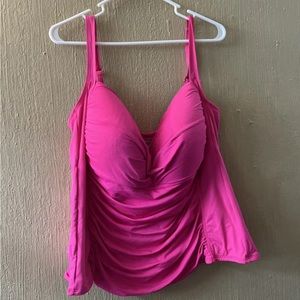 La Blanca Womens Twist Front Tankini Swim Top, Pink, 22W